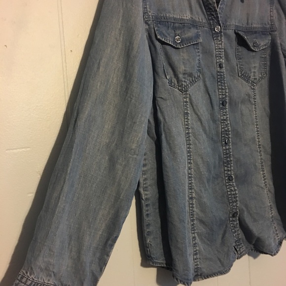 Chico’s denim button up top - Picture 3 of 7